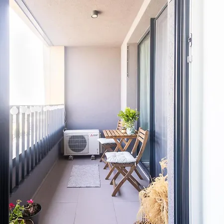 Downtown 2 18th Floor With Free Parking Μπρατισλάβα