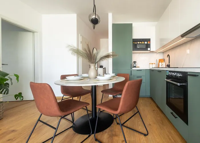 Downtown 2 18th Floor With Free Parking Bratislava