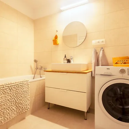 Apartamento Downtown 2 18th Floor With Free Parking Bratislava